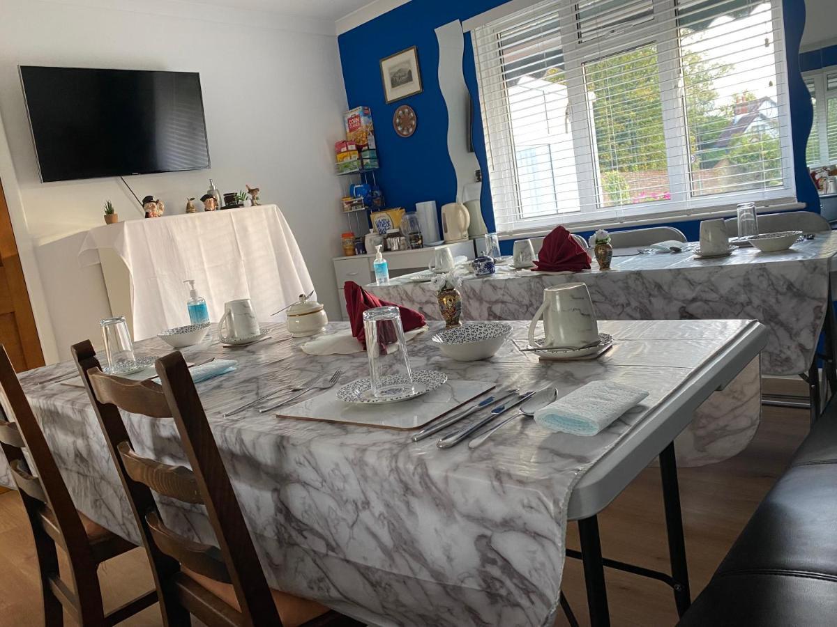 Ponders End Bed and Breakfast Newport  Eksteriør billede